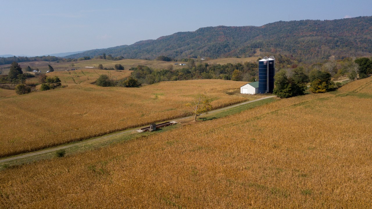 West Virginia agriculture bill stokes fears about pesticide-spewing logging facility [Video]
