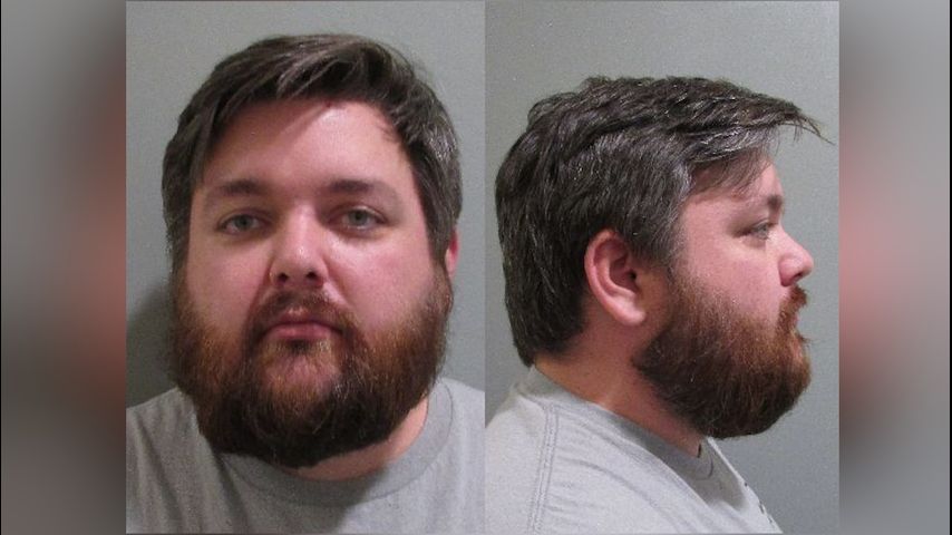 Gonzales man arrested for 247 counts of possession of child pornography [Video]