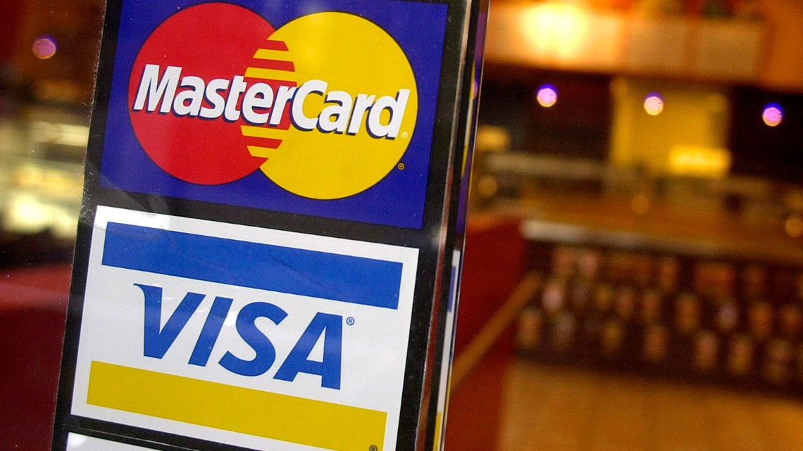 Visa, Mastercard agree to settle antitrust suit over swipe fees [Video]