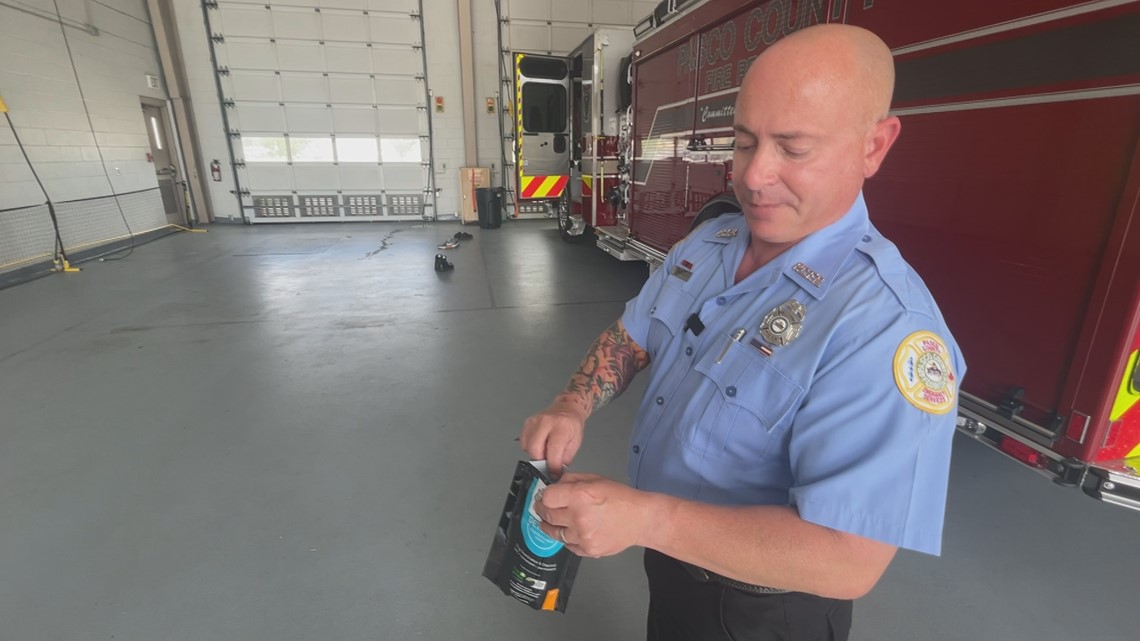 Pasco Co firefighters get at-home prescription drug disposal kits [Video]