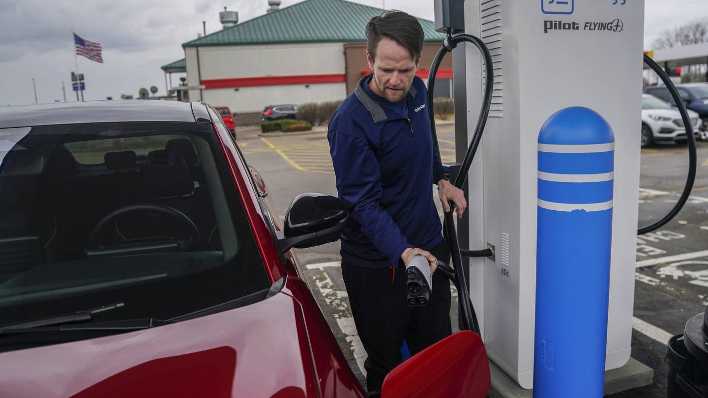 Federal EV charging stations are key to Biden’s climate agenda, yet only 4 states have them  WHIO TV 7 and WHIO Radio [Video]