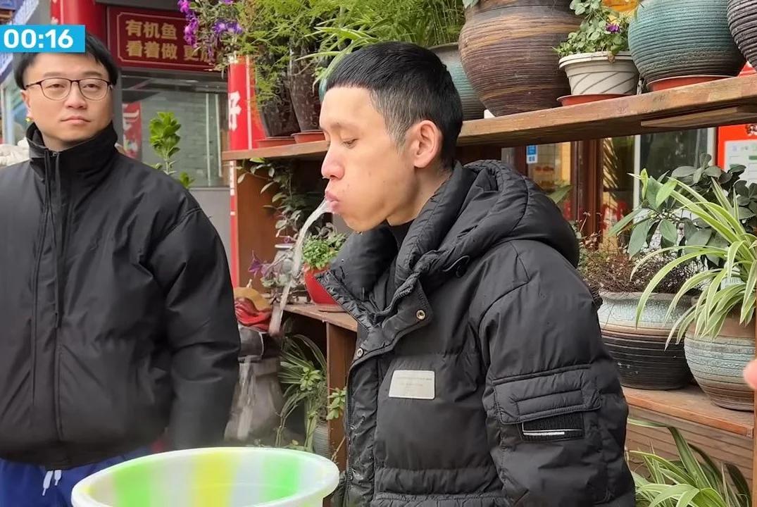 Watch: Chinese man regurgitates stream of water for nearly 6 minutes [Video]