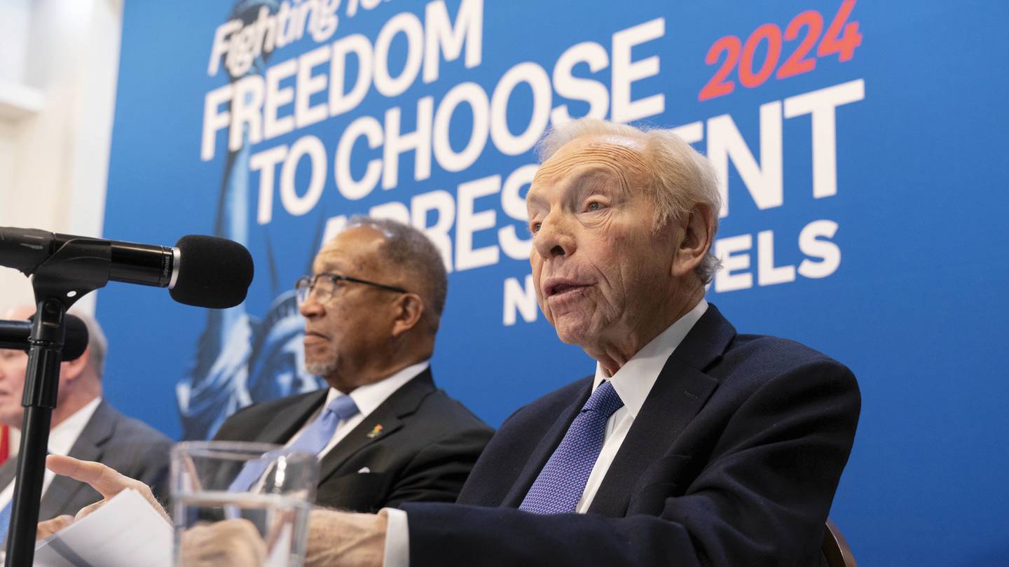 Joe Lieberman’s death leaves a hole at No Labels as it tries to recruit a 2024 third-party candidate  Boston 25 News [Video]