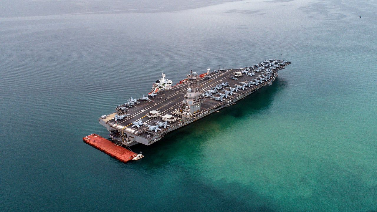 Navy makes shocking aircraft carrier decision while China threat rises [Video]