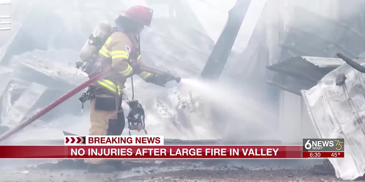 Crews battle large outbuilding fire on farm near Valley [Video]
