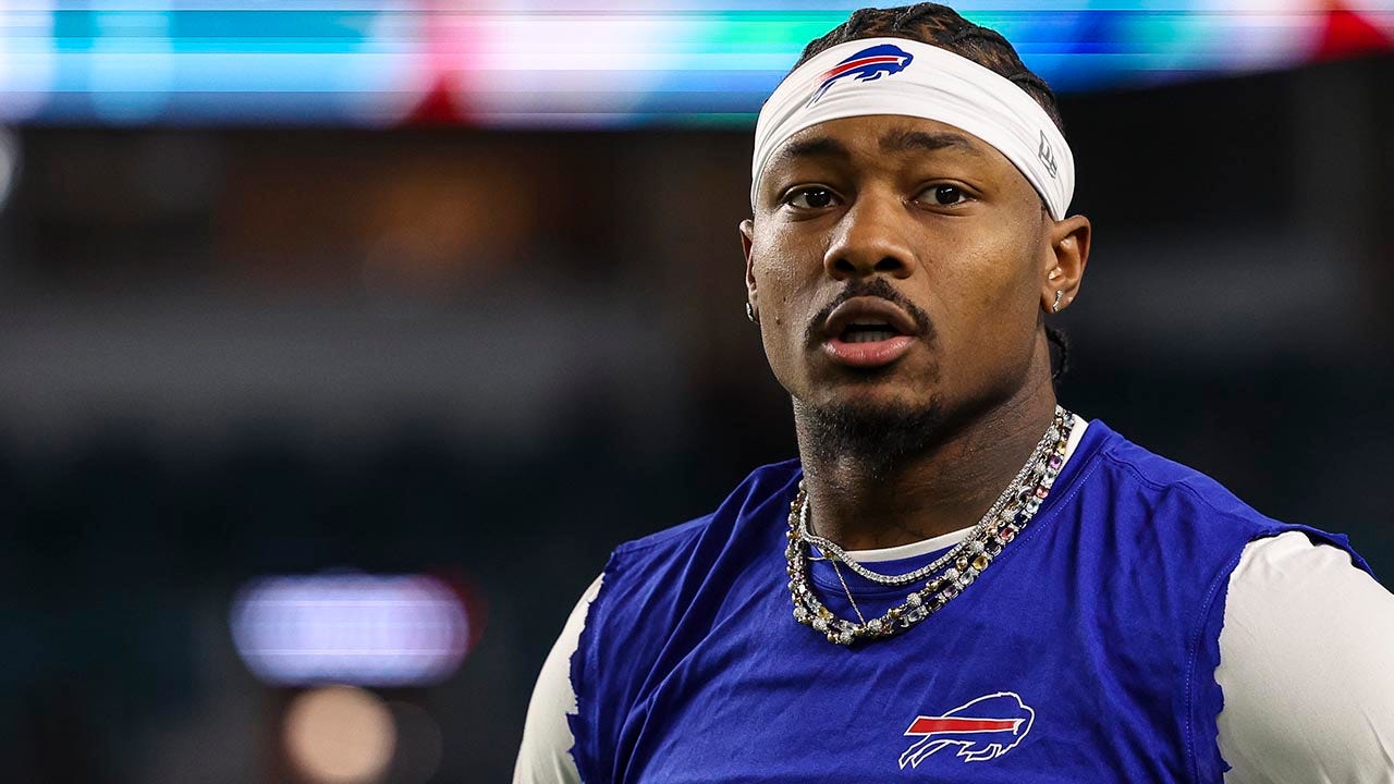 Texans to acquire Stefon Diggs from Bills in stunning trade: report [Video]
