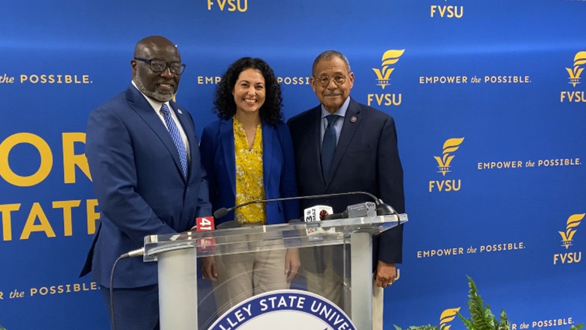 Two U.S. officials visit FVSU to talk careers in agriculture [Video]