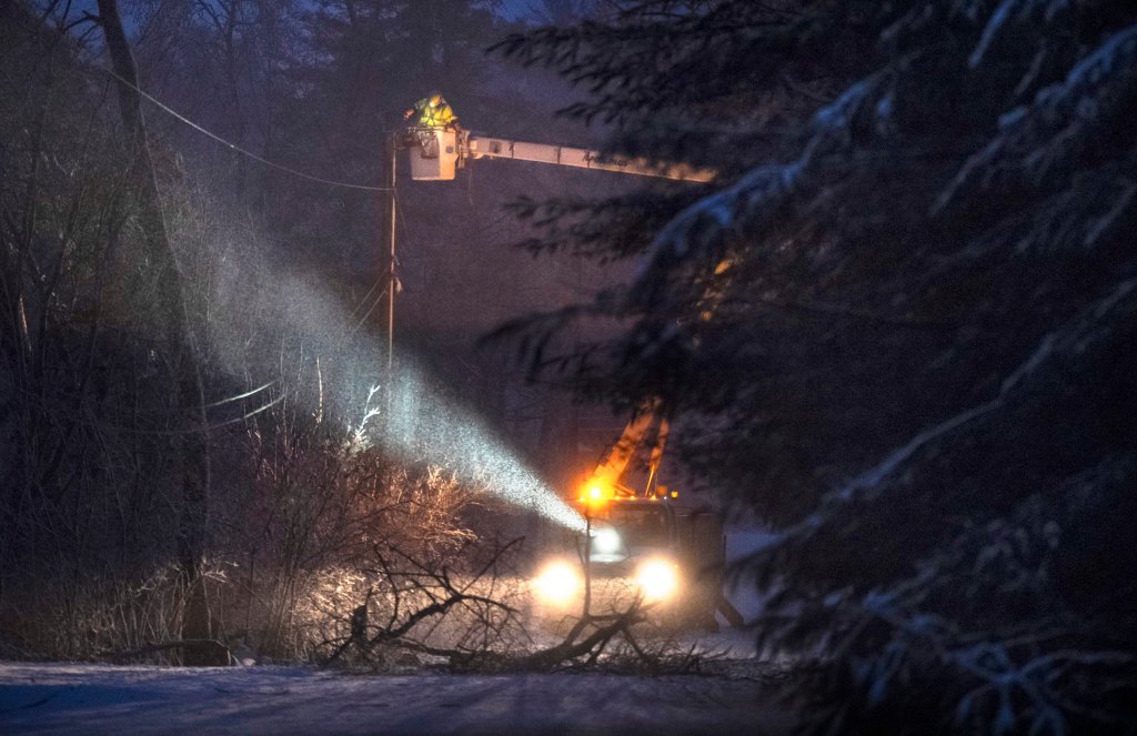 Frequency of ferocious storms, power outages on the rise in Maine [Video]