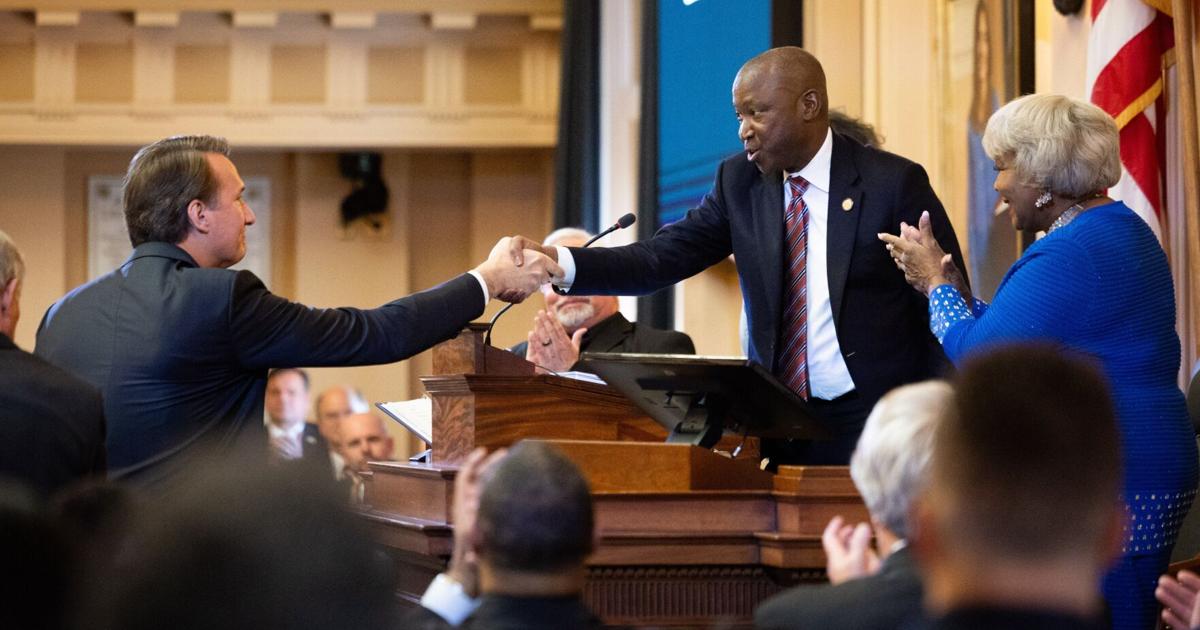 Virginia budget fight collides with politics of race [Video]