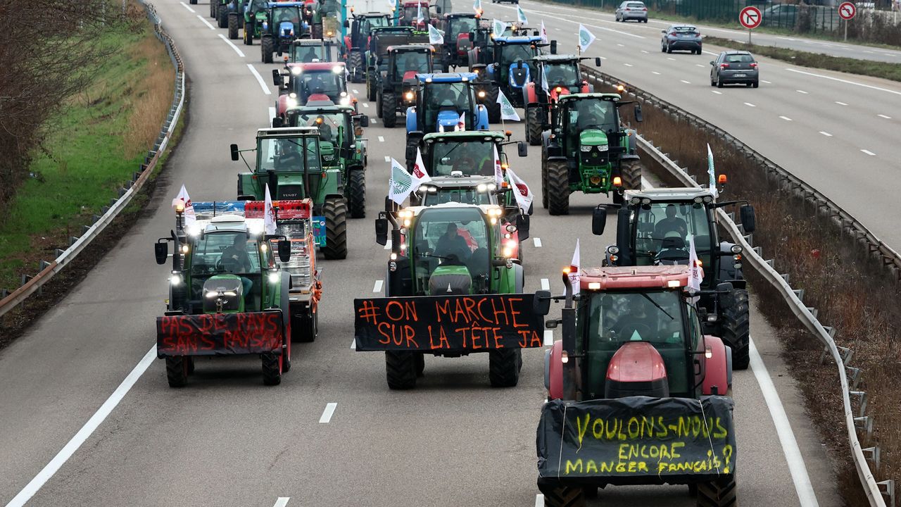 French Farmers Block Highways With Tractors in Paris Siege [Video]