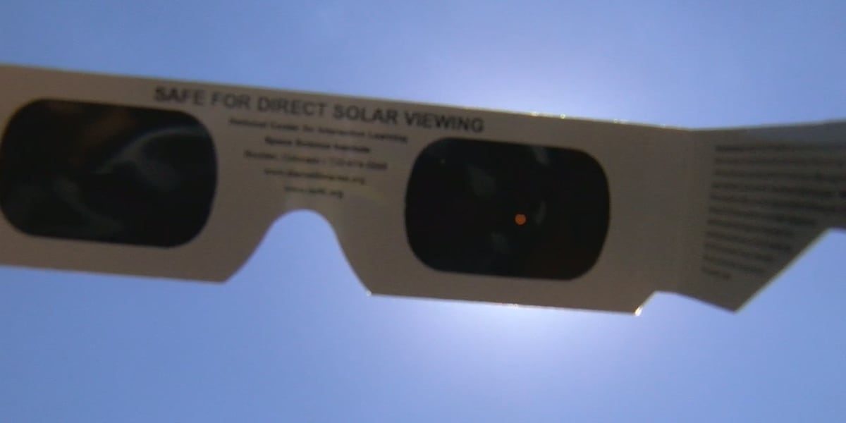 Last Call: Retailers in the KC Metro running low on eclipse glasses, get yours now [Video]