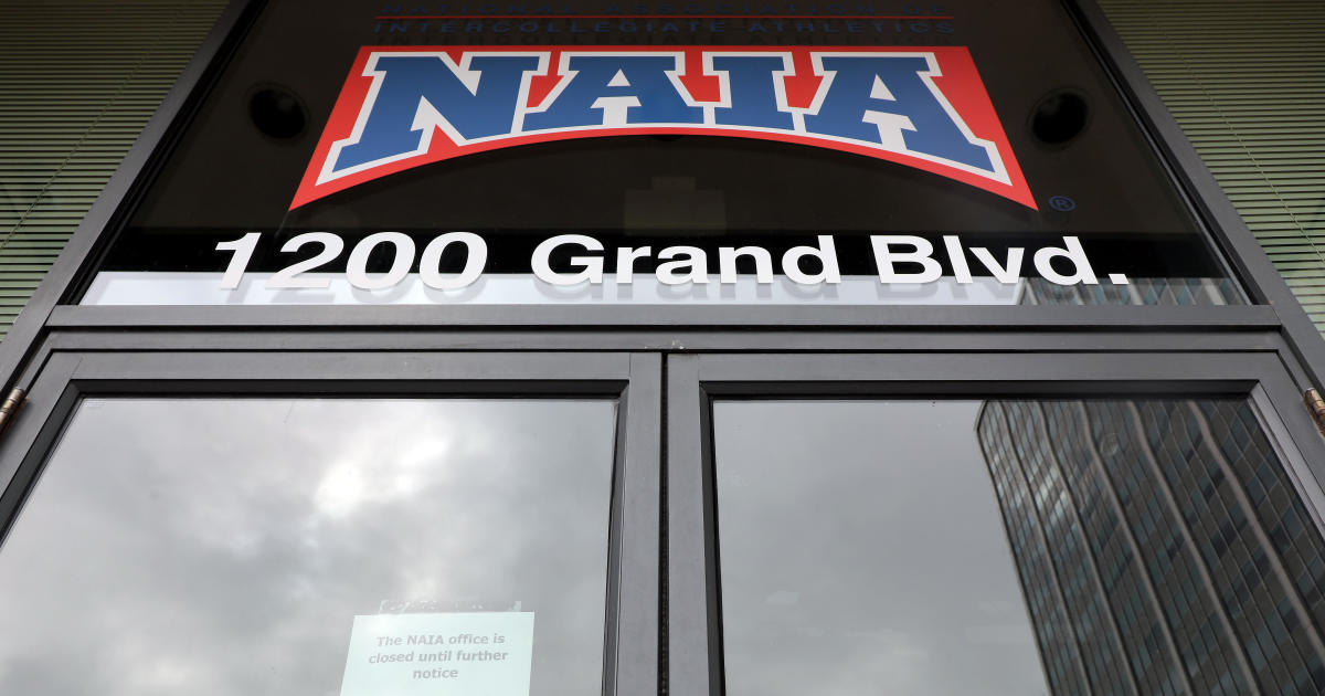 NAIA, small colleges association, approves ban on trans athletes from women’s sports [Video]