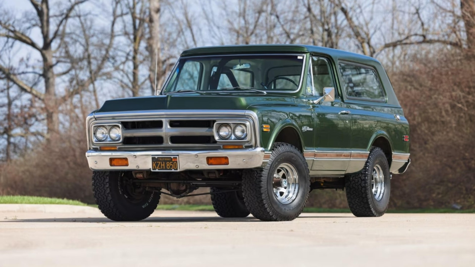 Hollywood legend’s rare 1970 Chevrolet to go up for sale – and boasts a unique difference to other models of its kind [Video]