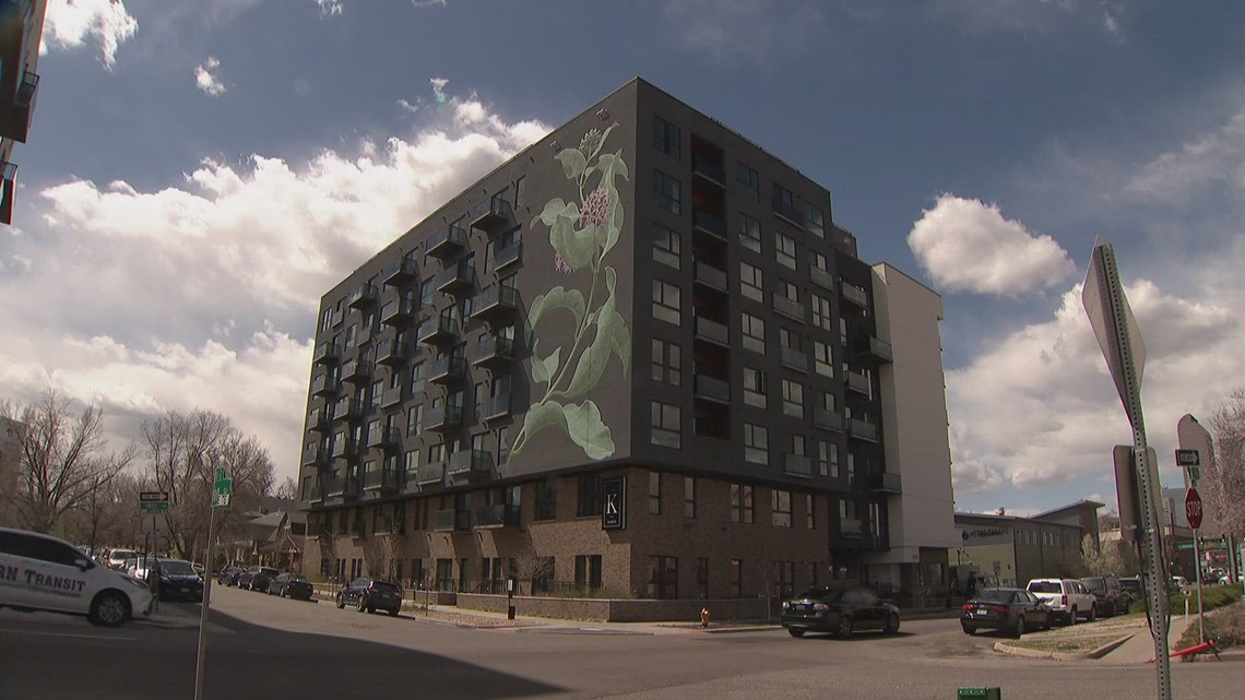Renters look for reimbursement after Xcel power outages [Video]