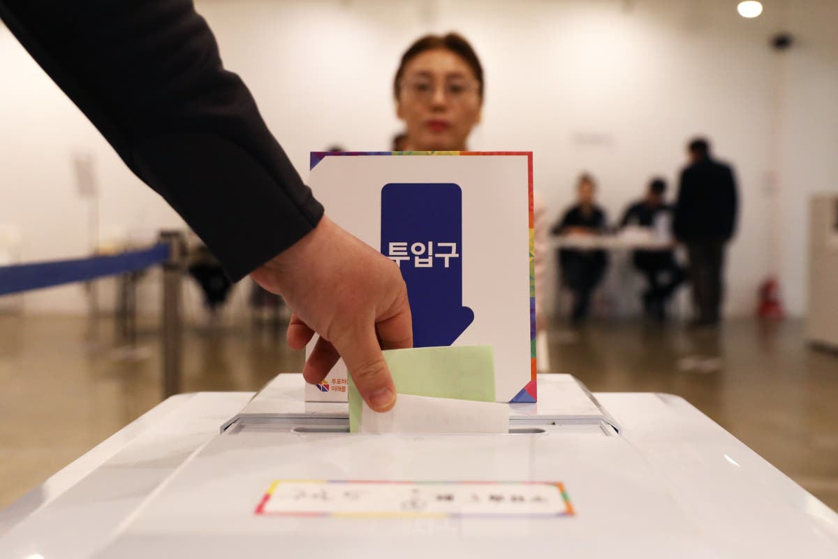 Landslide win for opposition in South Korea election in huge blow to president Yoon Suk Yeol [Video]