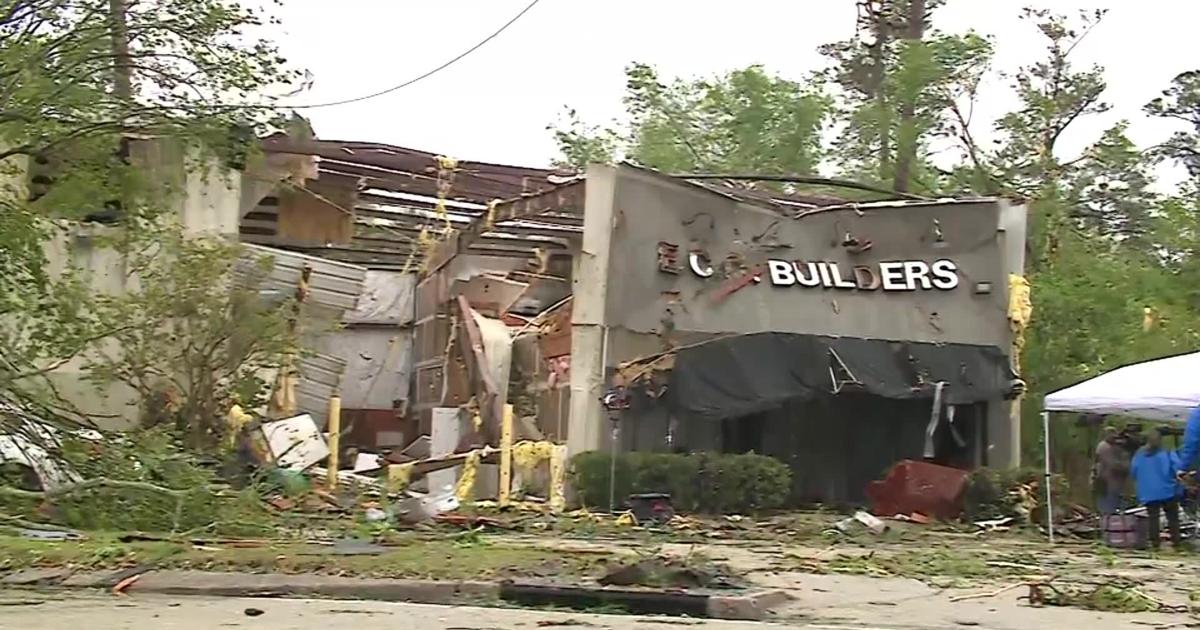 RAW VIDEO: Downed Trees, Damaged Apartments and Businesses in Slidell, LA | Video