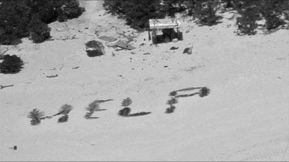 Men stranded on island saved after making “HELP” sign with leaves [Video]