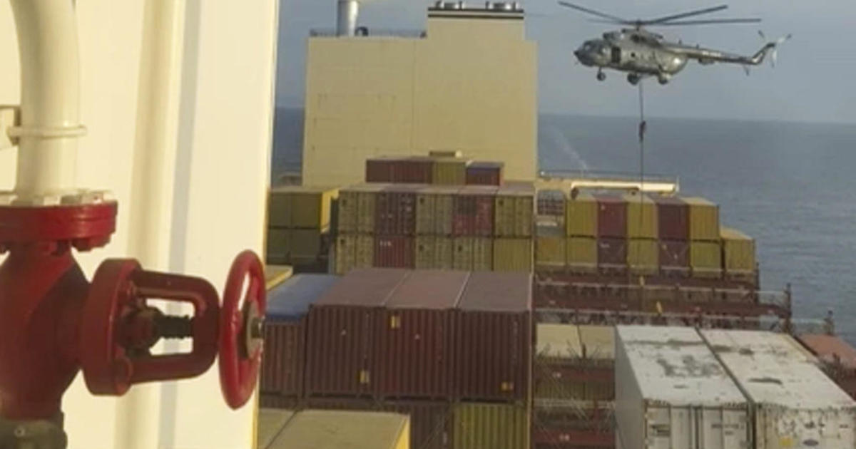 Container ship seized by Iran’s Revolutionary Guard near Strait of Hormuz amid tensions with Israel [Video]