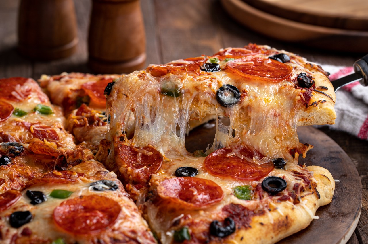 Highest-ranked pizza restaurants in Jackson by diners [Video]