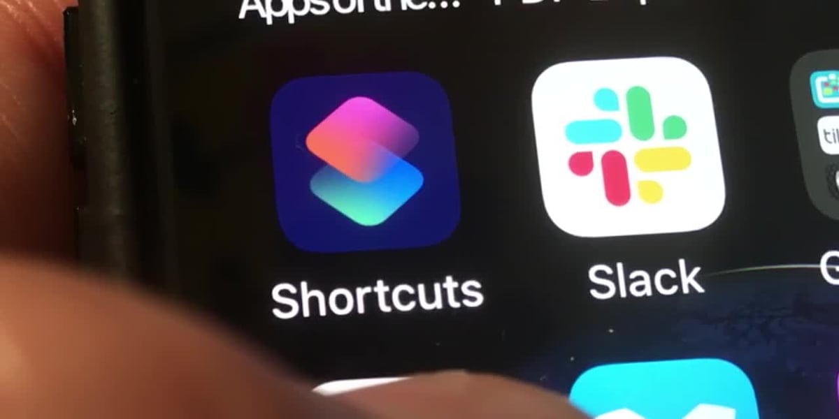 What the Tech? Apple photo shortcut [Video]