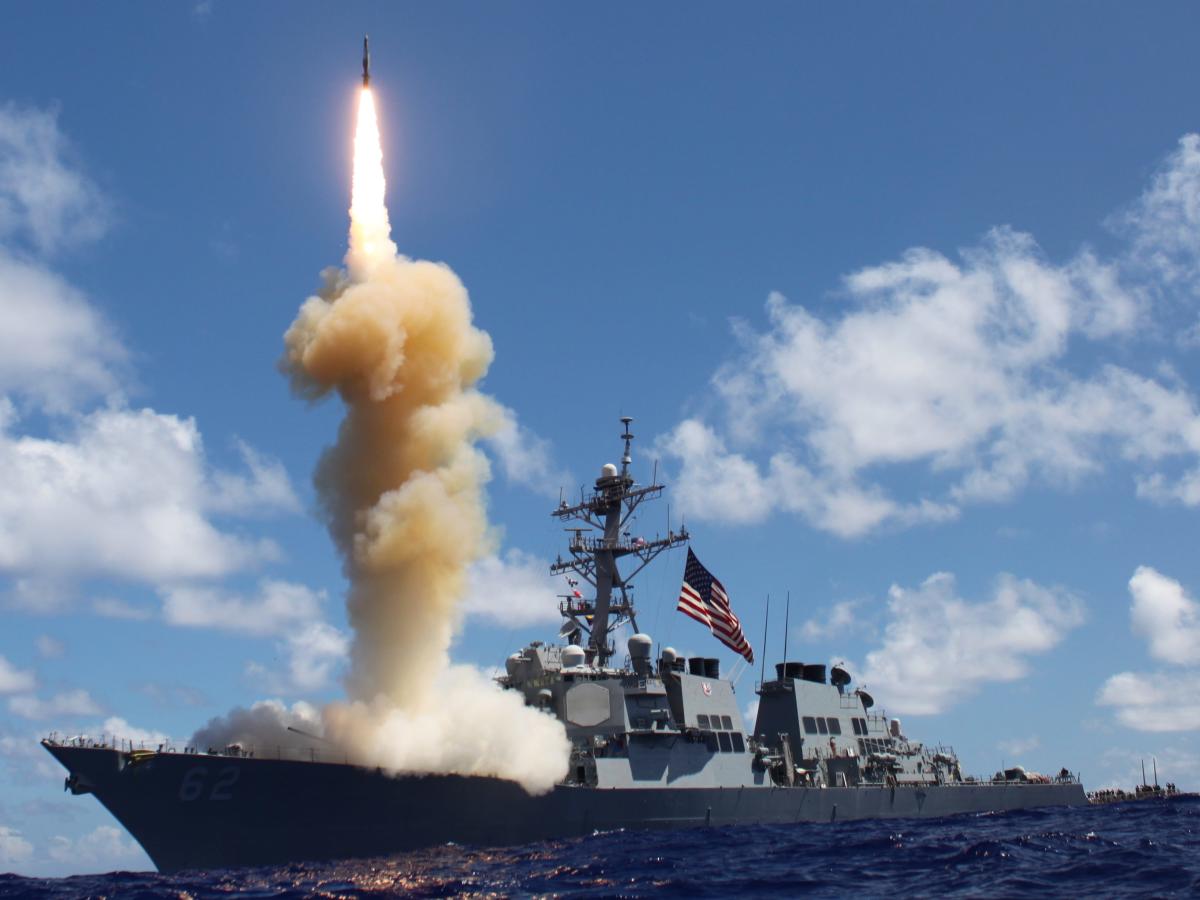 US Navy warships shot down Iranian missiles with a weapon they’ve never used in combat before [Video]