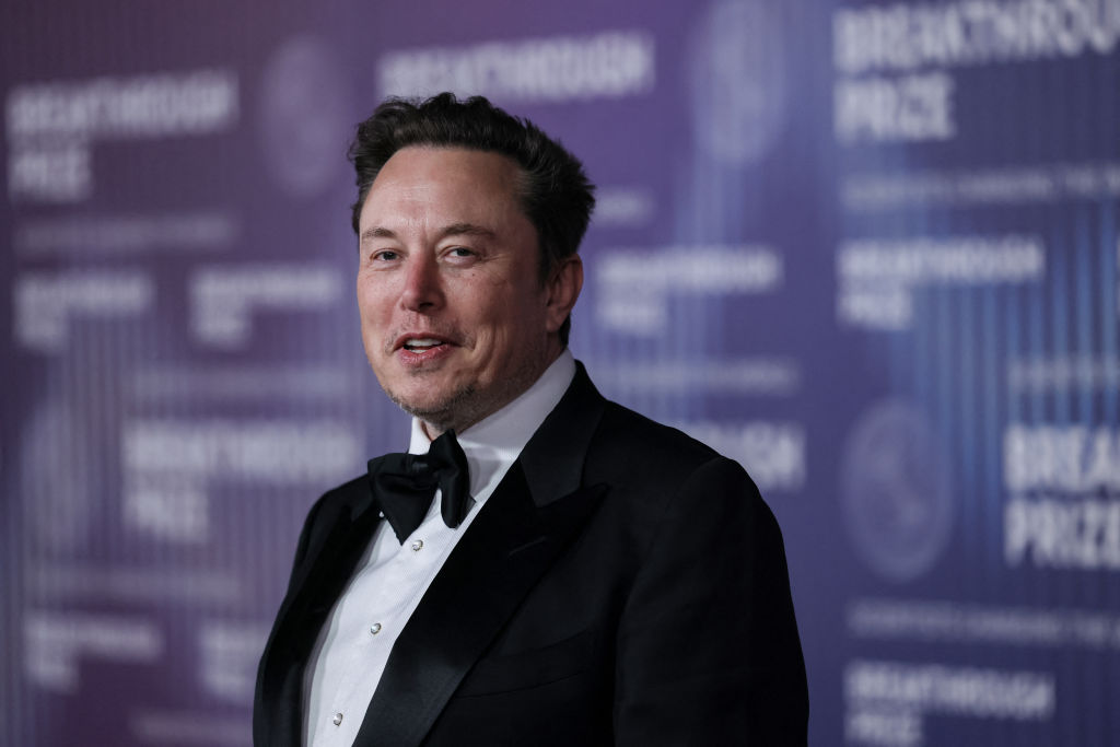 Elon Musk Loses Feud Against Brazil, Tells Court He and X Will Comply With Court Ruling | Latin Post [Video]