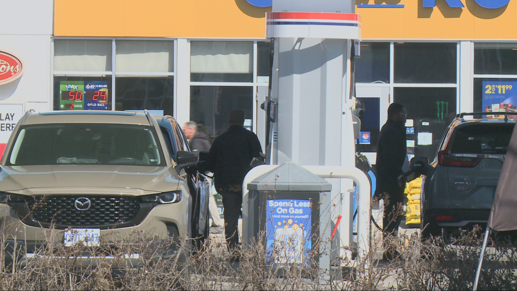 Ottawa gas prices: Gas prices to increase 14 cents a litre on Thursday [Video]