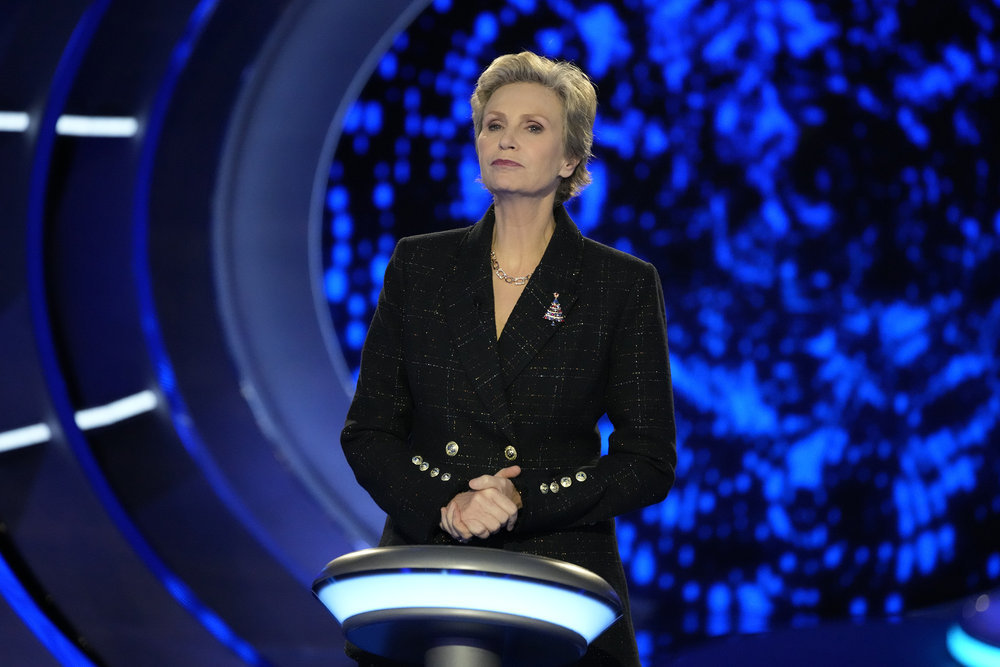 Jane Lynch Knows She ‘Came Along at the Exact Right Time’ [Video]