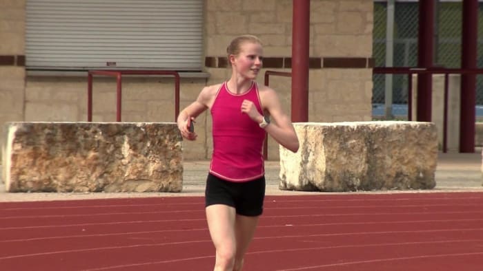 Boerne Champions distance running prodigy preparing for UIL regionals this weekend [Video]