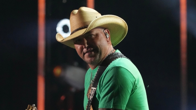 Jason Aldean + TEABIRD are serving up new hard tea  New Country 103.1 [Video]