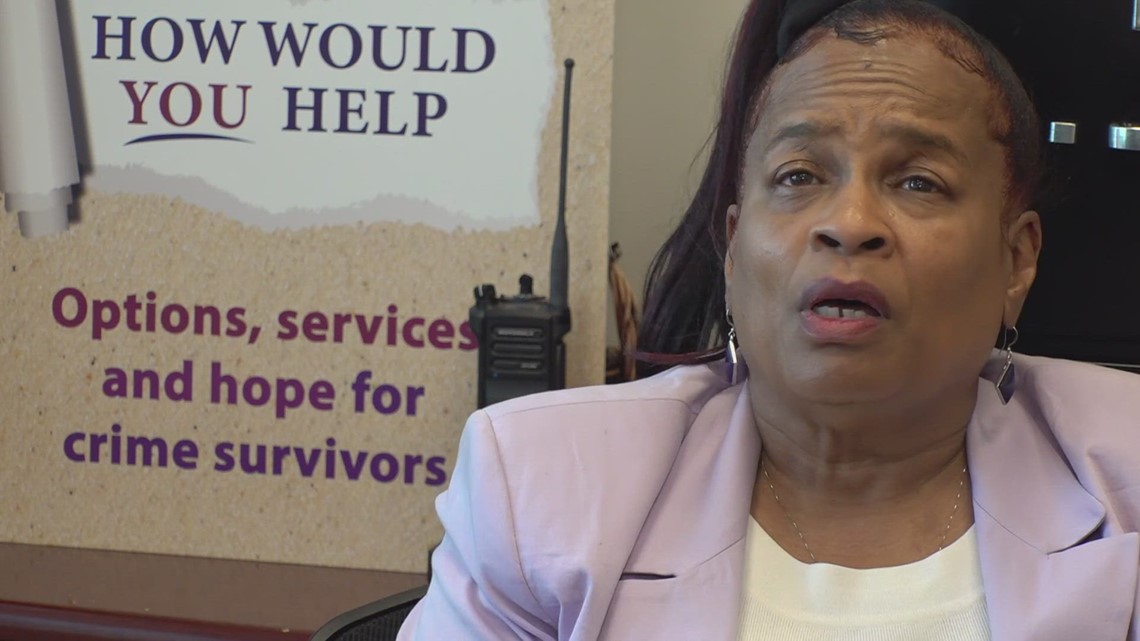 ‘Our family is broken’ | Grieving family speaks to city council [Video]
