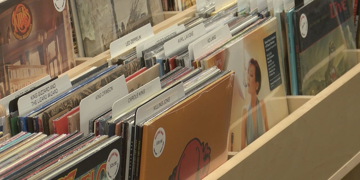 Wilmingtons Record Bar prepares for Record Store Day [Video]