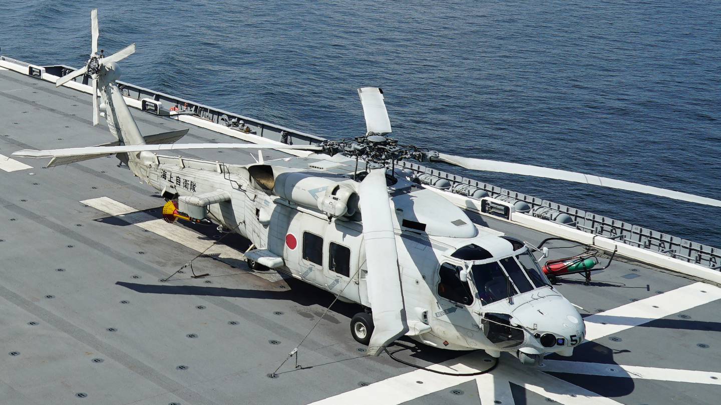 2 Japanese navy helicopters carrying 8 crew believed crashed in Pacific, Defense Ministry says  WHIO TV 7 and WHIO Radio [Video]
