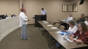 State, local election officials urging voters to get absentee ballots in early over postal problems [Video]