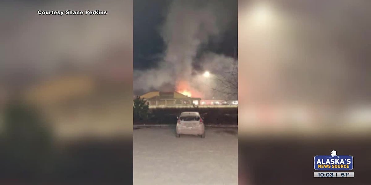 Fire investigation at former Midtown Anchorage restaurant [Video]