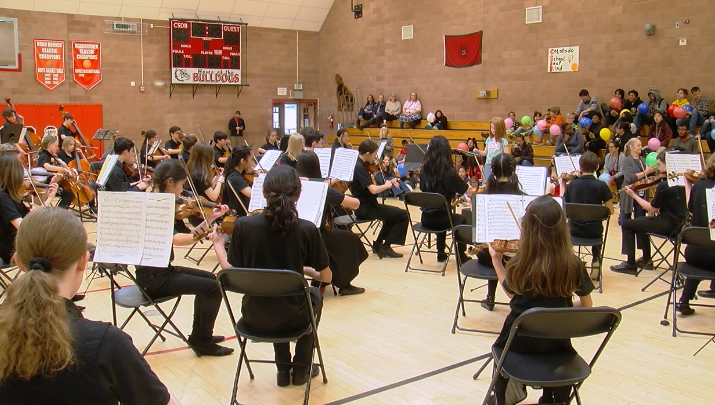 Youth Symphony performs for the deaf and blind in Colorado Springs [Video]