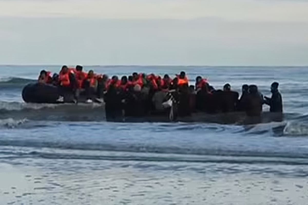 Child among five migrants dead and 47 rescued in English Channel hours after Rwanda bill passed [Video]