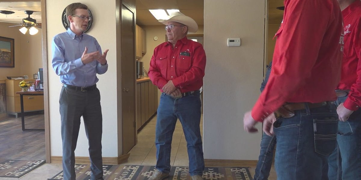Dusty Johnson meets with livestock genetic specialists about the economic impact genetics has on SD [Video]