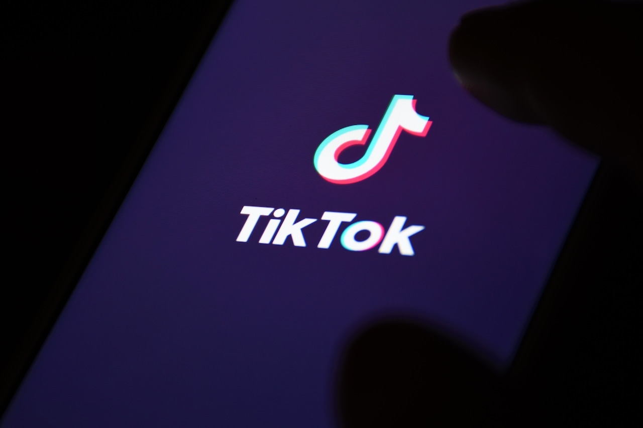 Do I need to delete TikTok off my phone after Biden signed potential ban? [Video]