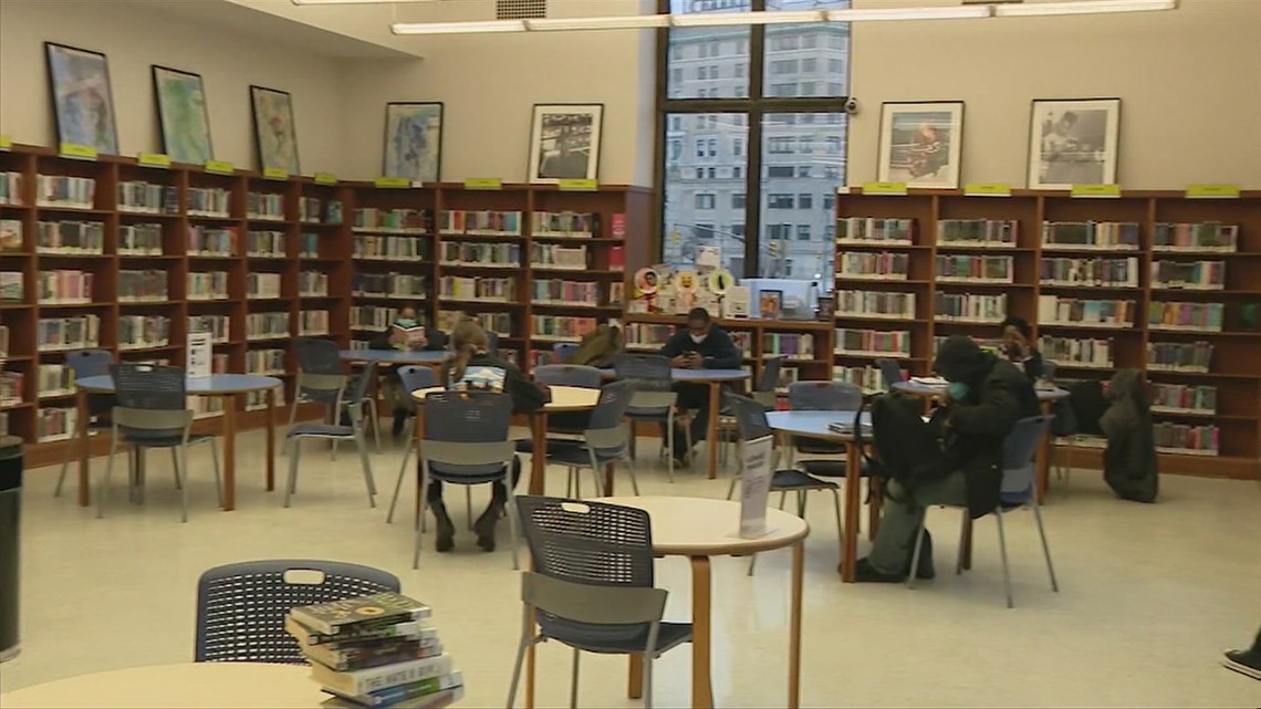 Transforming Book Clubs: How Gen Z is changing the reading scene [Video]