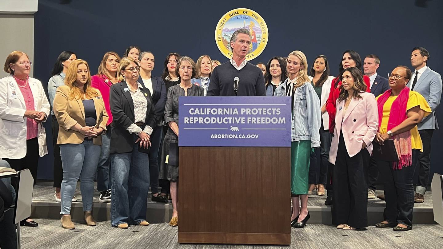 Gov. Gavin Newsom wants to let Arizona doctors provide abortions in California  WSB-TV Channel 2 [Video]