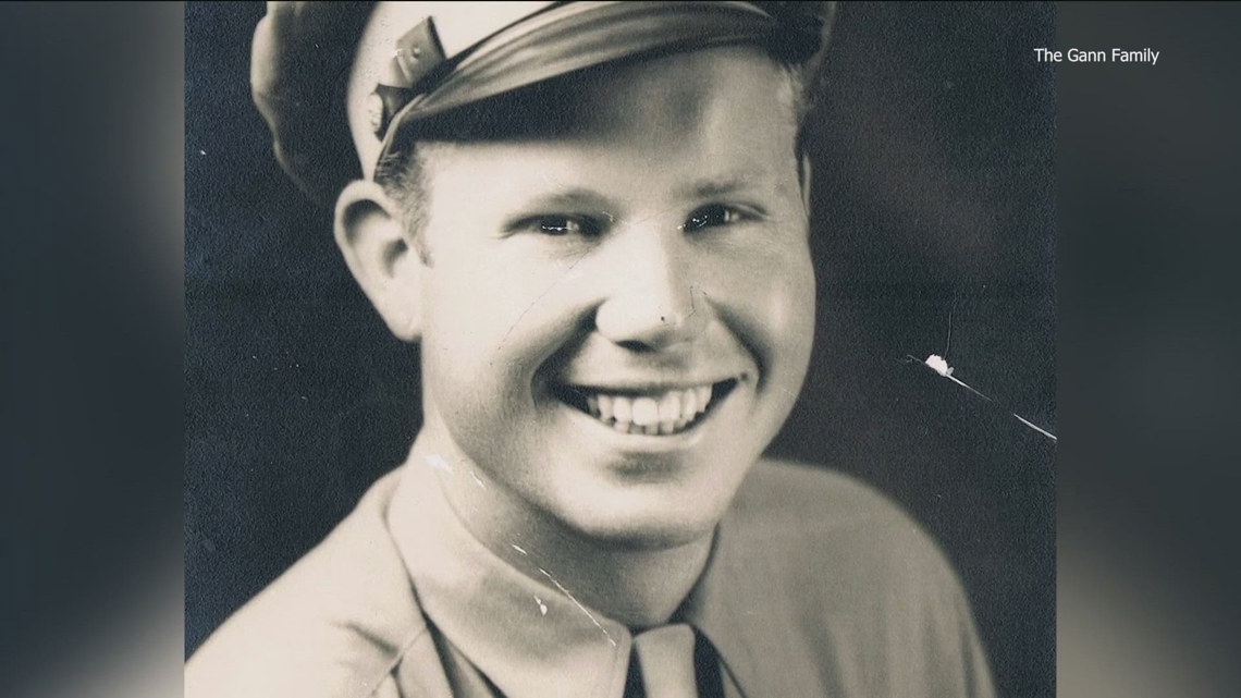 Texas World War II veteran dies as loved ones remember legacy [Video]