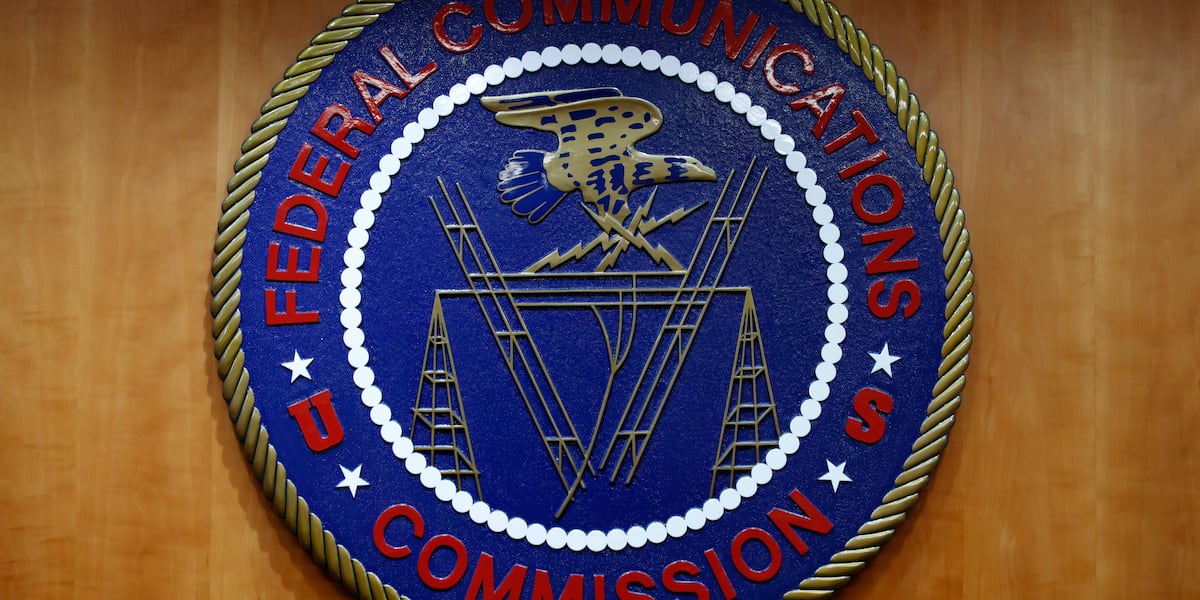 Net neutrality restored as FCC votes to regulate internet providers [Video]