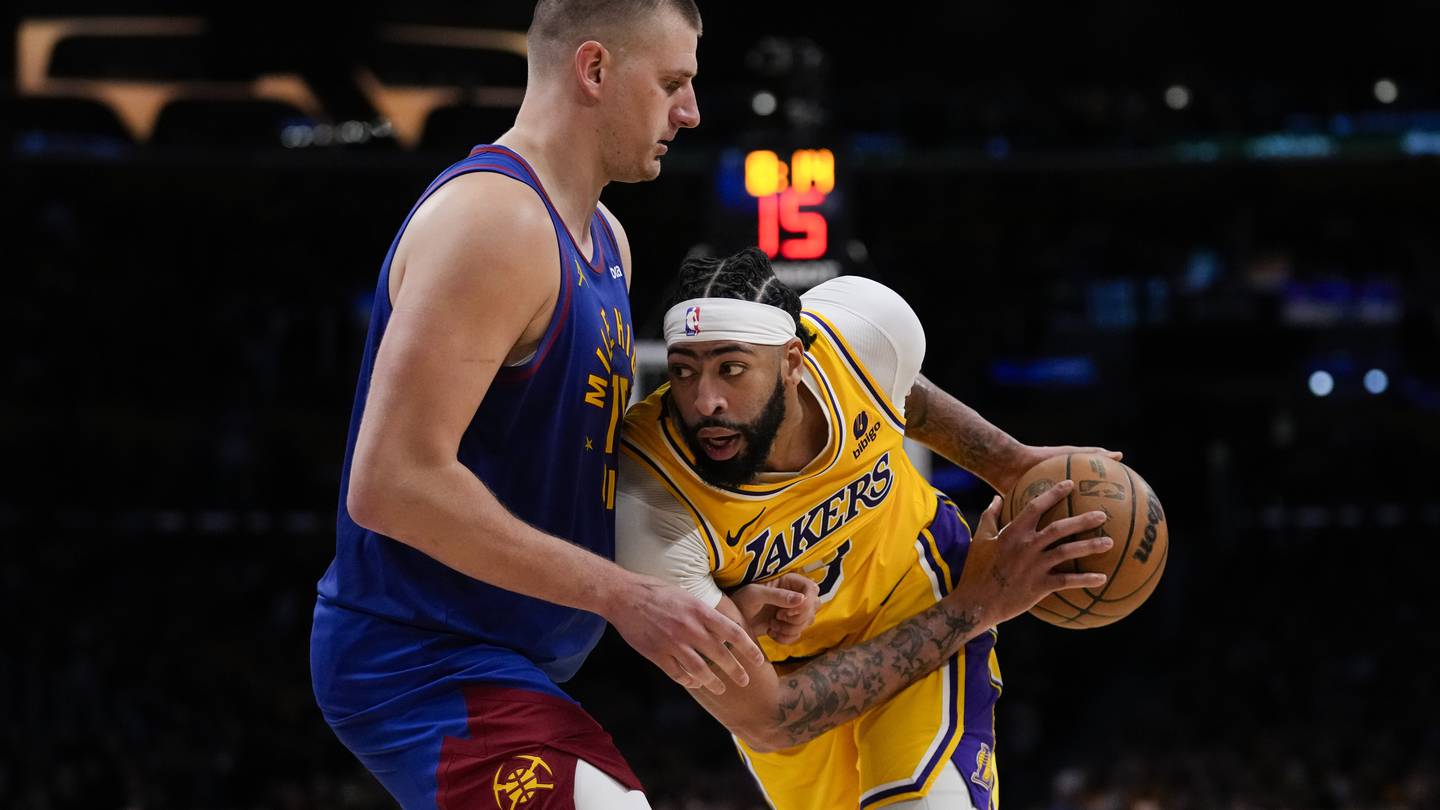Lakers’ struggles against Nuggets continue as Denver takes commanding 3-0 series lead  Boston 25 News [Video]