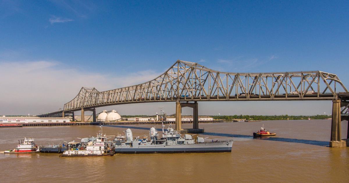 Towed from its home, USS Kidd head for repairs in Houma | News [Video]