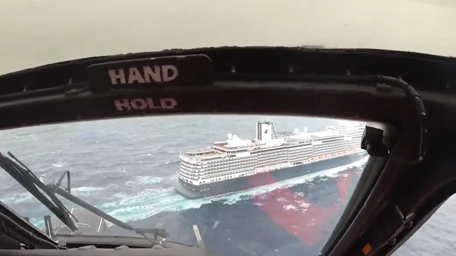 U.S. Coast Guards Astoria crew rescues injured man from cruise ship [Video]