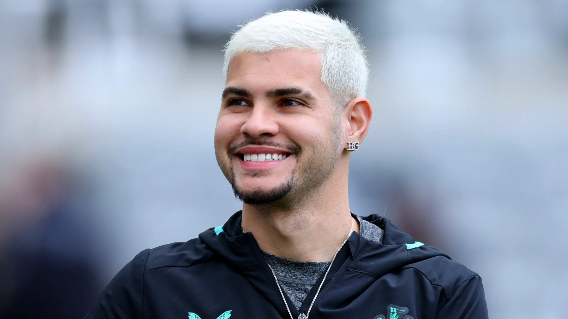 ‘I wanted to cry’ – Bruno Guimaraes reveals reaction to incredible gesture by Newcastle fans amid transfer exit rumours [Video]