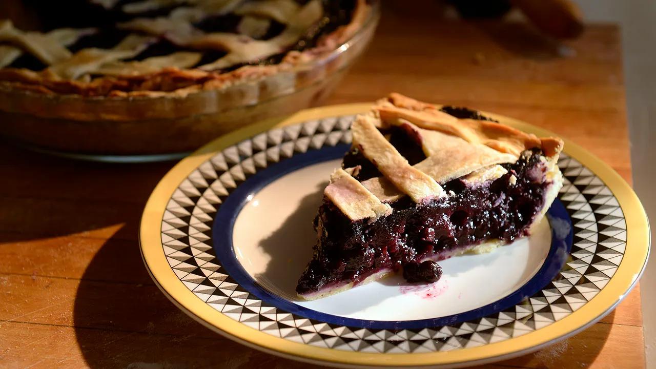 Five ‘berry’ interesting facts for National Blueberry Pie Day [Video]