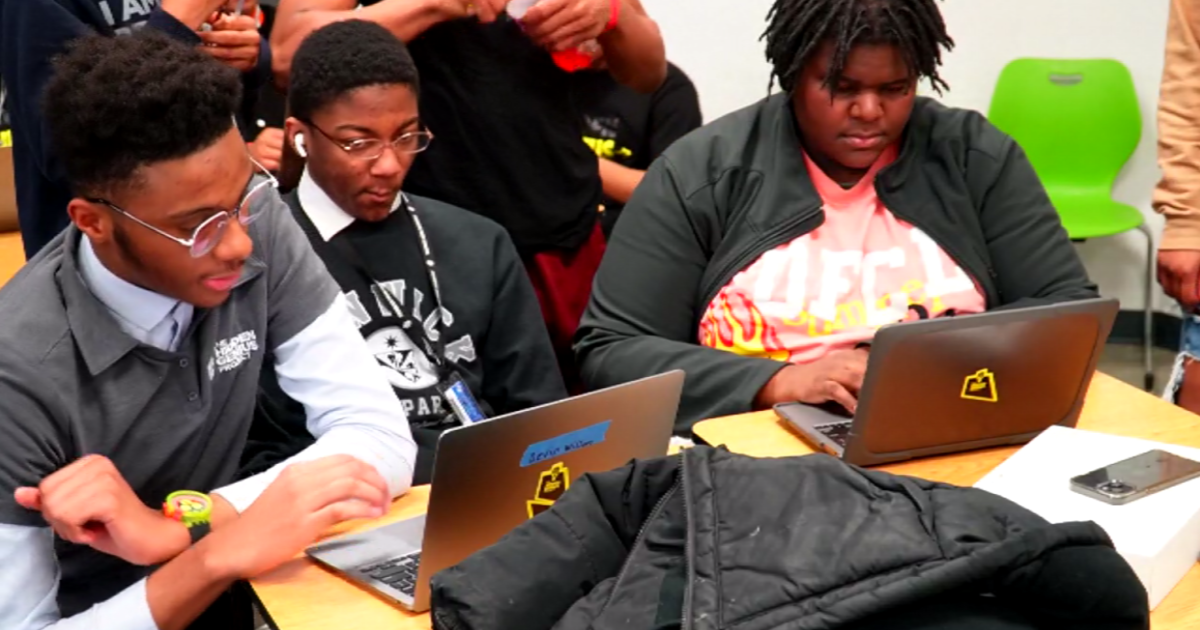 Tech education program wants to find genius in Chicago’s Black boys [Video]