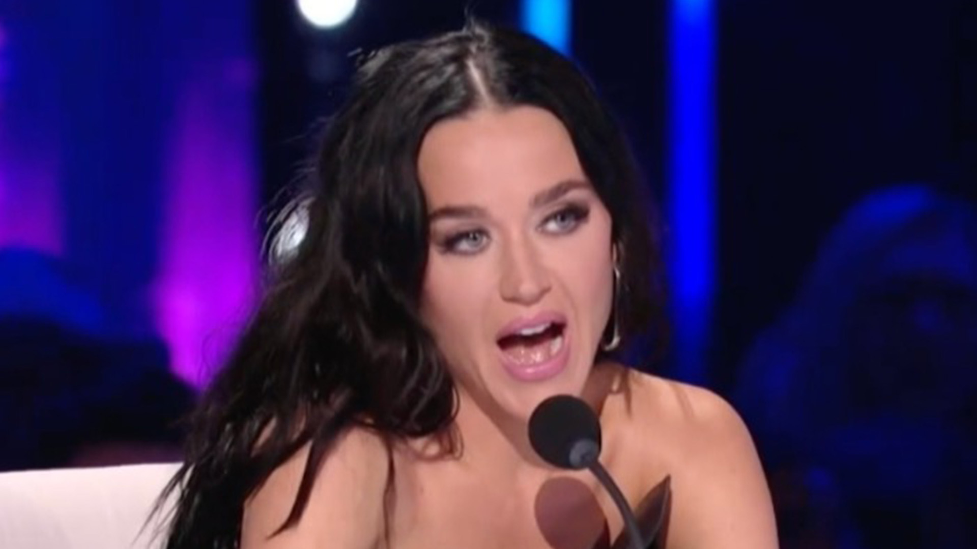 American Idol’s Katy Perry snaps ‘you blew her spot!’ at Luke Bryan after he calls out Mia Matthews for lyrics mishap [Video]